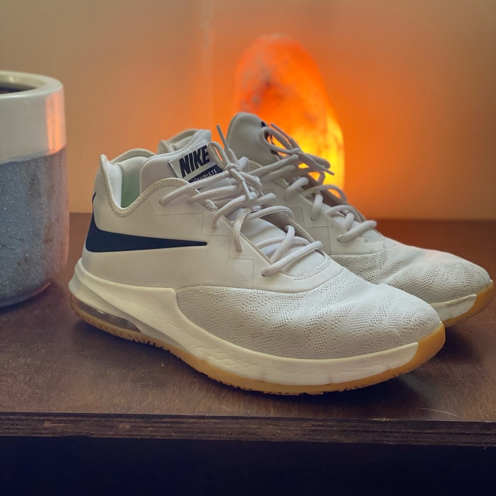 NIKE AirMax Infuriate 3 Low